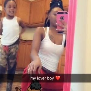 Meet your Posher, Dijonnaise